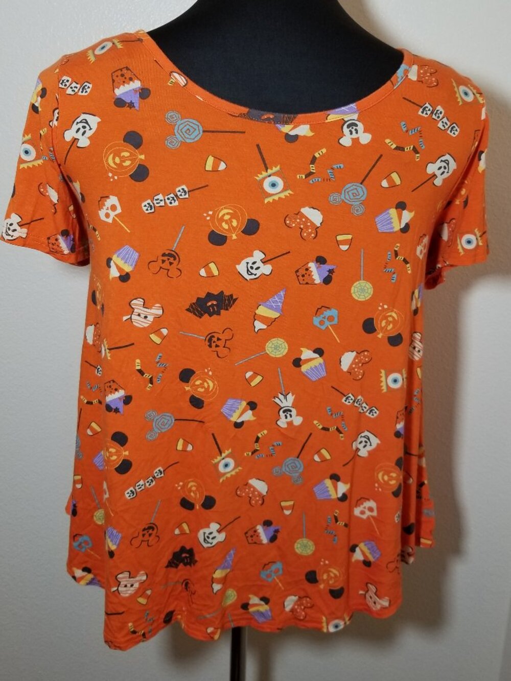Disney Parks Womens XL Orange Halloween Shirt Candy Mickey Mouse Oogie Boogie